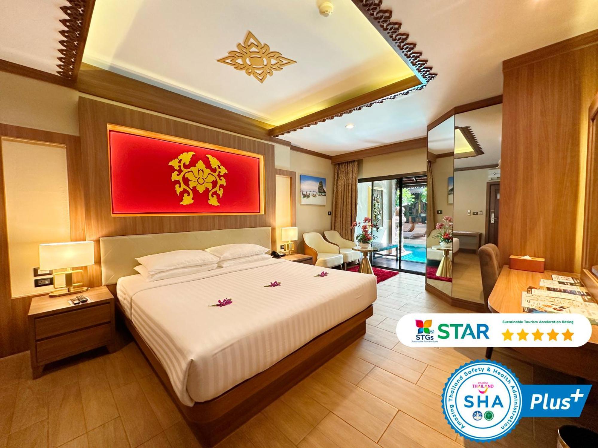 Quality Beach Resorts And Spa Patong Exteriör bild