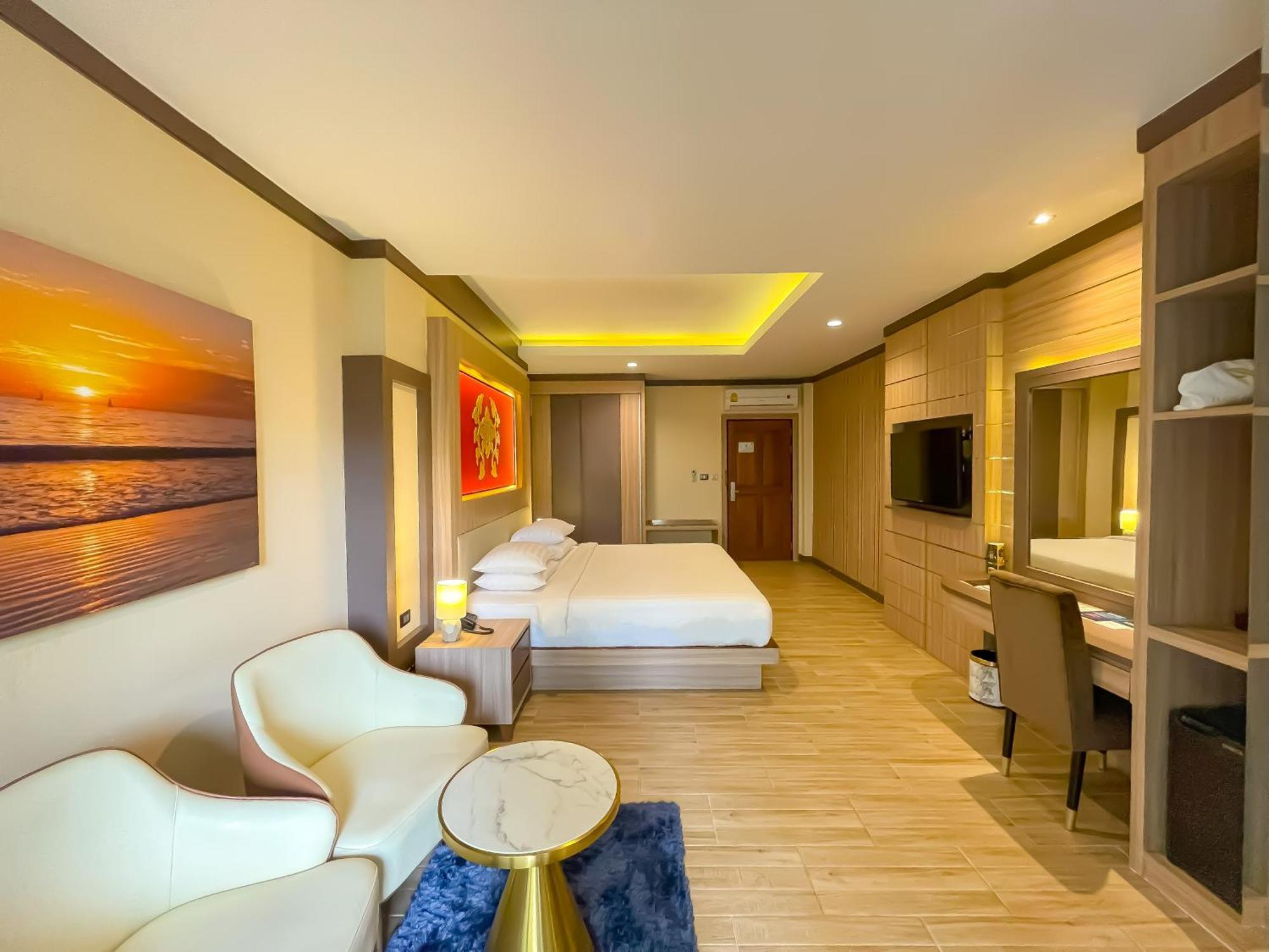 Quality Beach Resorts And Spa Patong Exteriör bild